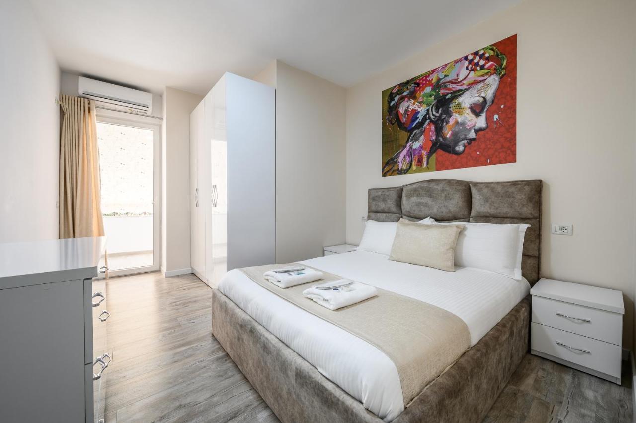 Miku Apartment-City Walk 1Bd Stylish Apartment Тирана Экстерьер фото